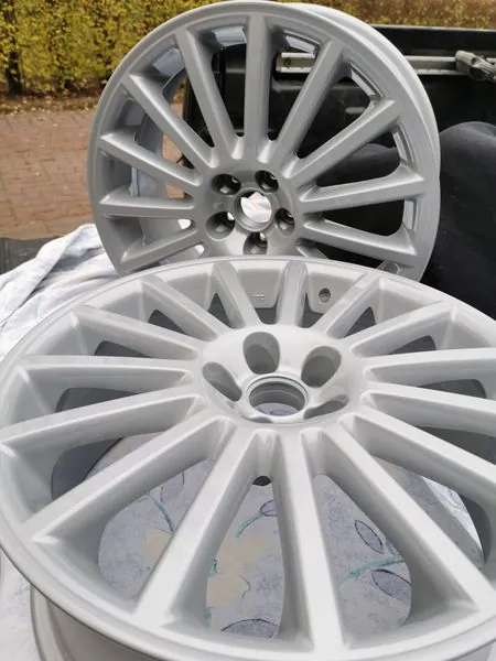 Speedline Silber Metallic: Produktbild
