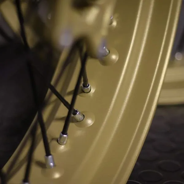 WRC Subaru Gold Matt: Produktbild